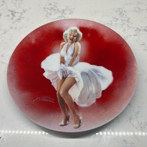 Marilyn Monroe In The Seven Year Itch Limited Edition Collector Plate